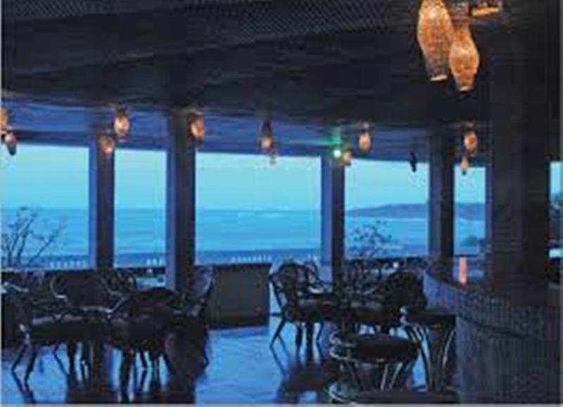 Peacock Beach Hotel Хамбантота Екстер'єр фото